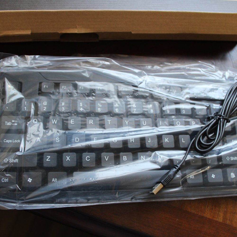 IMicro 104 Key Wired USB Computer Keyboard - NEW - Picture 2 of 8